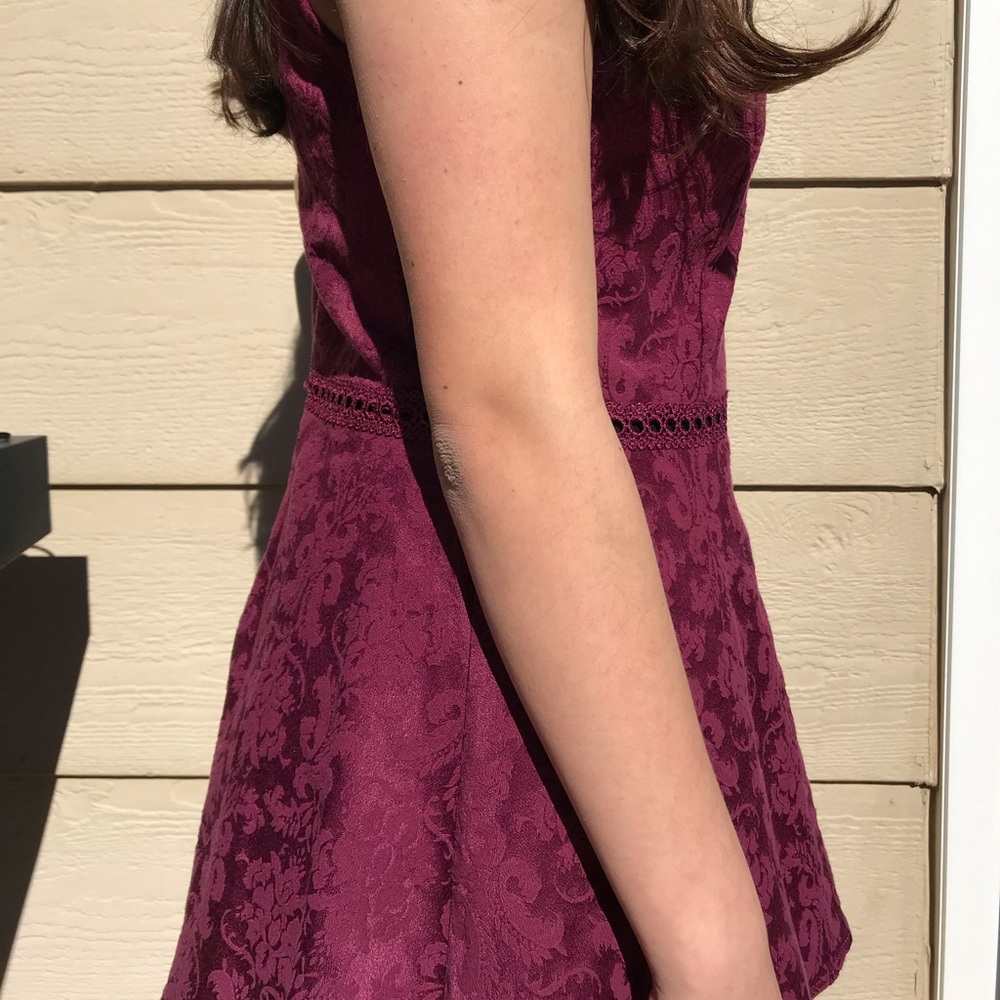 Maroon Dress - Picture 4 of 5